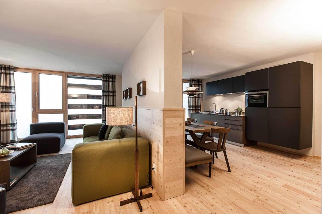 Turrabuel Aparthotel Parpan Quarto foto